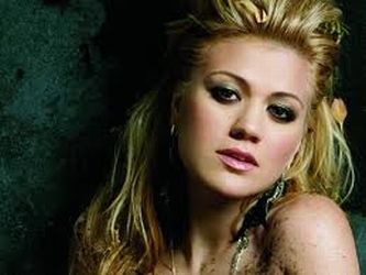Picture of Kelly Clarkson
